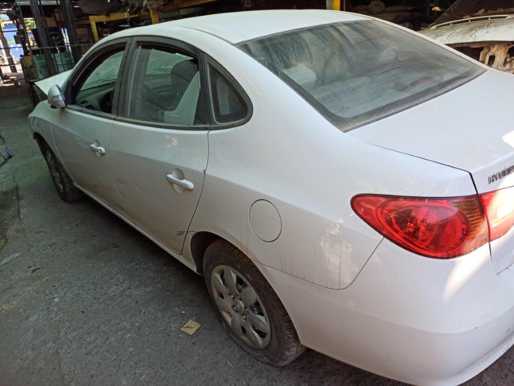  Hyundai ELANTRA 2011    EN DESARME